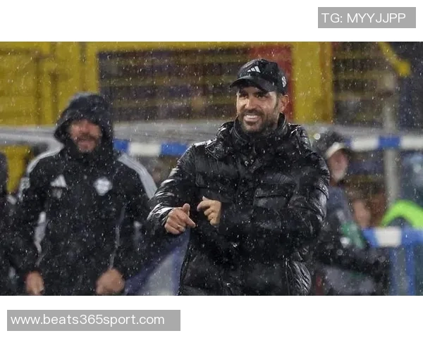 加斯佩里尼称法布雷加斯为科莫带来独特战术风格与比赛气质提升