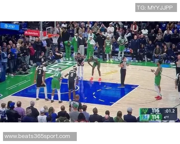 独行侠主场球迷高呼炒掉哈里森赛末段情绪激动难以释怀